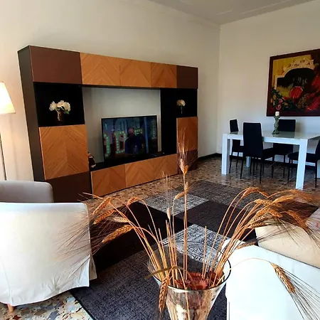 Chiavari Beach Apartmán