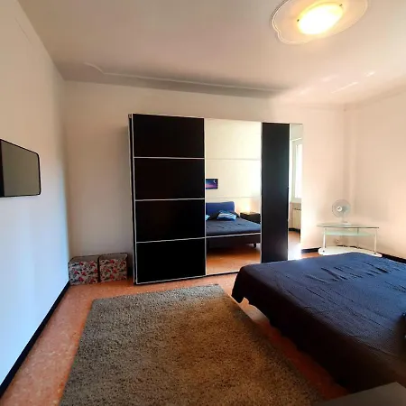 Chiavari Beach Apartment *