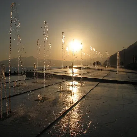 Chiavari Beach Lägenhet *