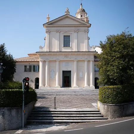 Апартаменты Chiavari Beach