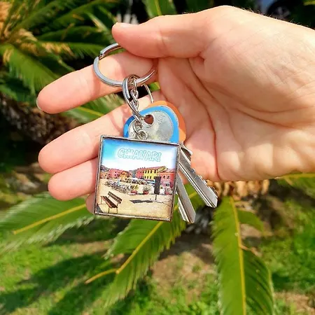 Chiavari Beach 아파트 *