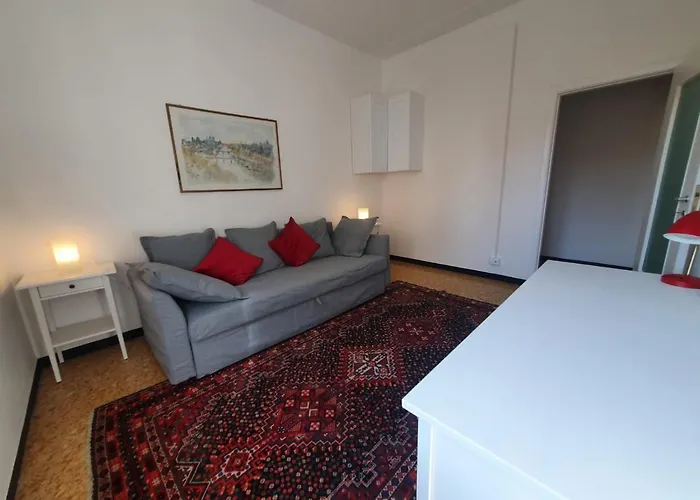 Chiavari Beach Apartmán *